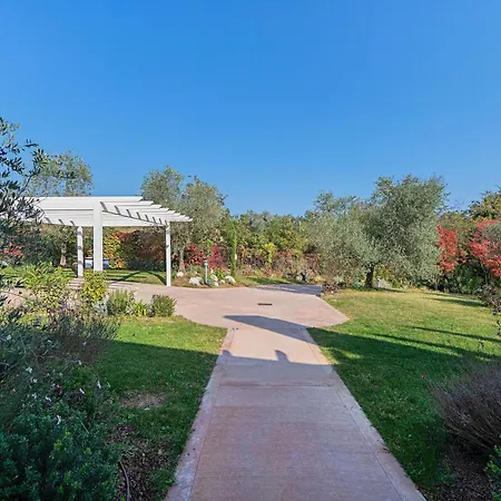 Quiete By Whale Homes Soiano Del Lago