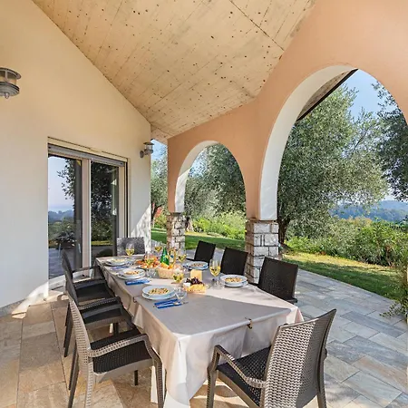 Quiete By Whale Homes Soiano Del Lago