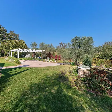 Quiete By Whale Homes * Soiano Del Lago