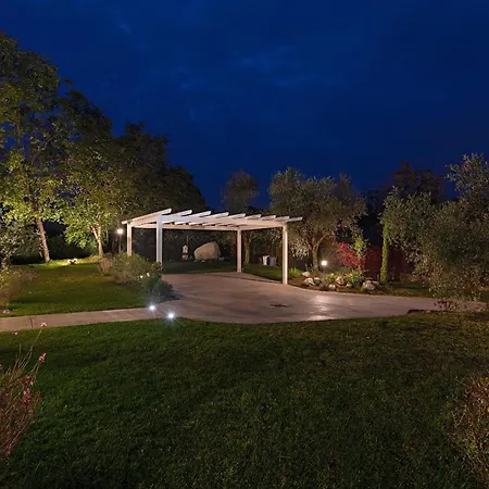 Quiete By Whale Homes
